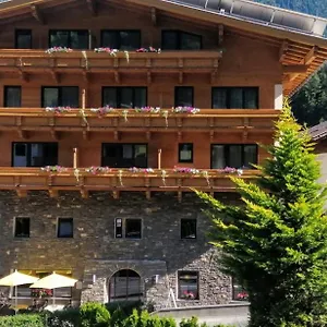 Neuwirt Hotel