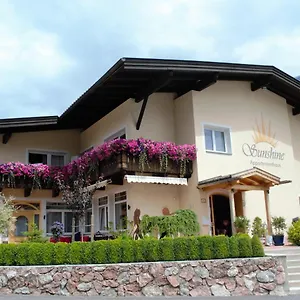 Appartementhaus Sunshine Apartment *