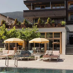 Hotel Mari Pop