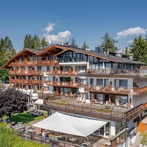 & Laerchenhof Hotel