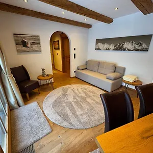 Schoenstes Apartment Am Hahnenkamm Apartment Kitzbühel