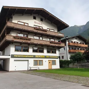Gæstehus Haus Monika Und Haus Claudia Mayrhofen