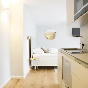 Blackhome Tivoli 아파트
