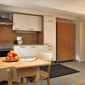 Apartment Nester *