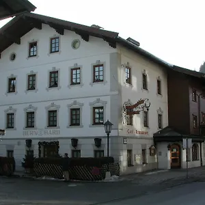Garni Bernhard Am Hotel