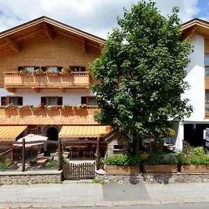 Café Koller Affittacamere Brixen im Thale
