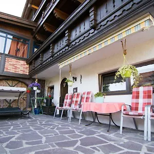 Ferienwohnung Falkner Apartment