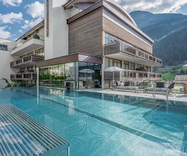 Bergland Design- Und Wellnesshotel Sölden foto