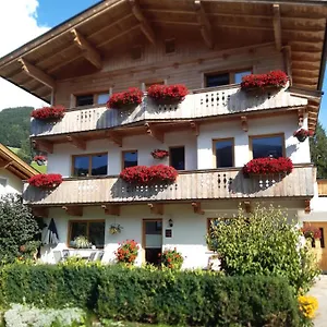 Haus Roland Apartment *