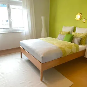 Lightland Apartments With Easy Parking *