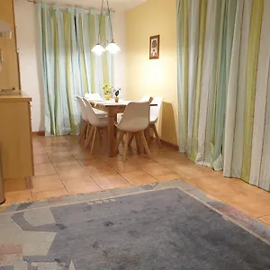Zentrum Apartment *