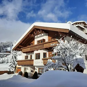 Haus Vogelweide * سيرفاوس