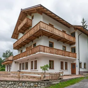 Сasa de vacaciones Holiday Near With Sauna Sankt Anton am Arlberg