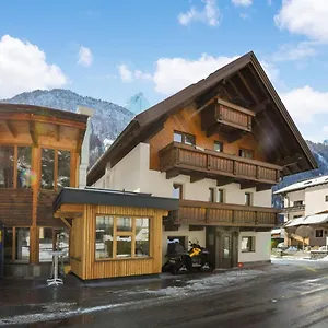 Flat In Near The Area Apartment Langenfeld