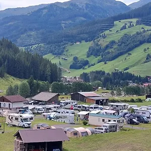 Schoenachhof Vakantieboerderij *