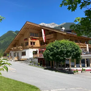 Lägenhetshotell Tyrol 4*