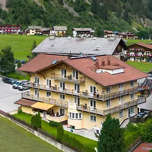 Zur Sonne Hotel Neustift im Stubaital