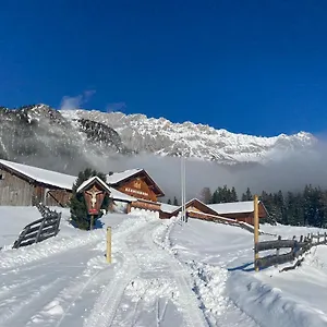 Haemmermoosalm Inn *