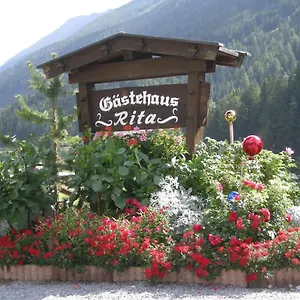 Bed & Breakfast Gaestehaus Rita