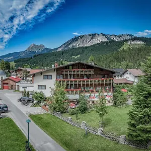 Gaestehaus Elfriede Inklusive Sommerbergbahnticket Pensjonat