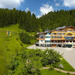 Talhof Garni&more In Waengle Bei 4* Reutte