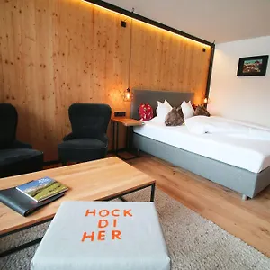 Basur - Schihotel Am Arlberg 4* Flirsch