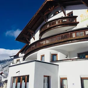 Elfriede Bed & Breakfast