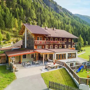Taurer Affittacamere Kals-am Großglockner