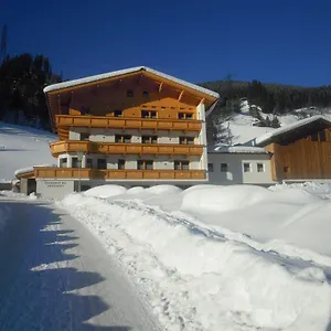 Apartment Neustockach