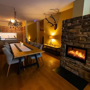 Haus Freunden Appartement Sankt Anton am Arlberg