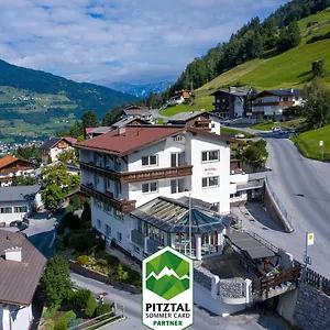 Pitztal Living 公寓式酒店