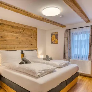 Bergglueck Holiday home *
