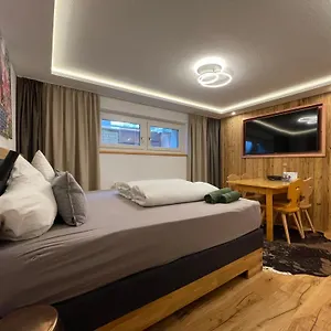 Quality Hosts Arlberg - Alptyrol Apartment Sankt Anton am Arlberg