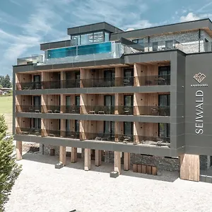 Hotel Kaiserjuwel 4 Sterne Superior 4*
