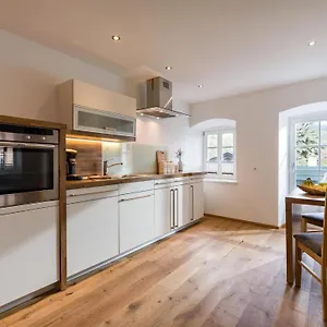 Apartment Ambiente