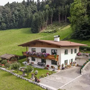 Haus Am Waldrand *