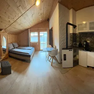 Billes Gemuetliches Gaestezimmer Zugspitz Arena *