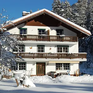Apartment Haus Waldrast *