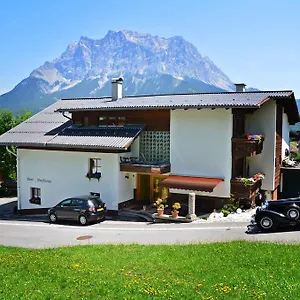 Gasthuis Haus Bergfrieden Lermoos