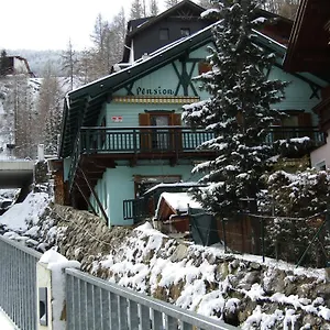 Guest house Mina