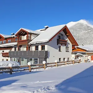 Appartementhotel Zugspitzhof 4*