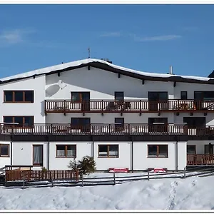 Haus Soldanella Apartmán *
