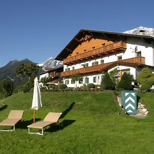 게스트하우스 Landgut Thalerhof