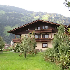 Gaestehaus Klammerschneider 2*