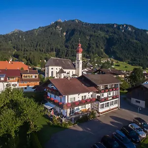 Alpenhof Waengle Aparthotel 3*