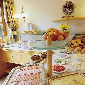 Hotel Garni Granat Sölden