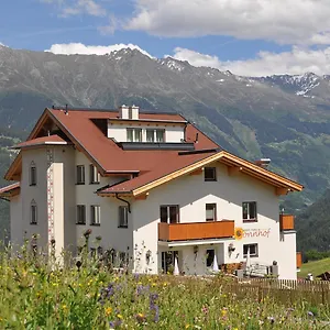 Apartamento Ladis-1 By Interhome