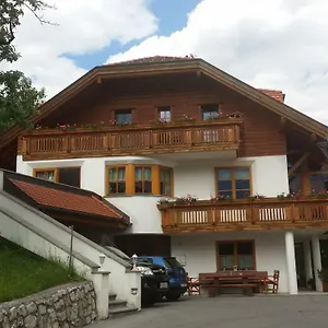 Haus Wieder *