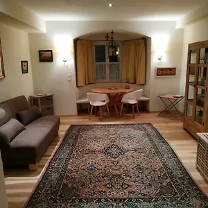 Apartment Hinterstadt 19/2 *