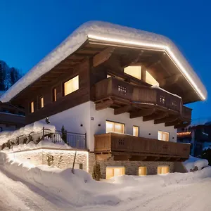 Дом отдыха Mountainview - Kirchberg Bei Kitzbuehel, Sauna, Kamin, Nicht Weit Zu Den Skiliften Кирхберг